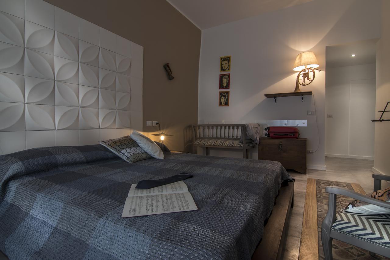 Ad Hoc Rooms Palermo Luaran gambar